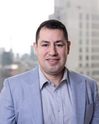Luis Salazar